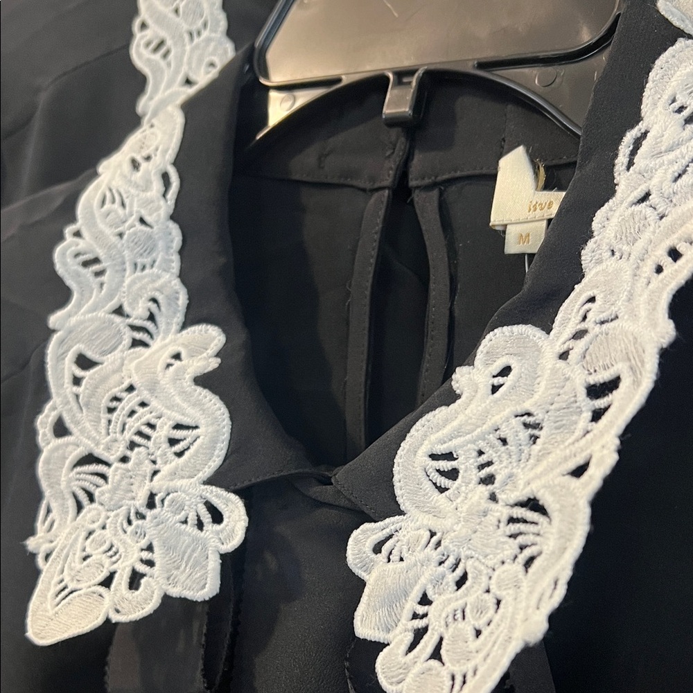 Kate Spade Black Silk Blouse with White Lace Collar & Bow | NWOT | Size Medium